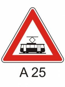 A25 - Tramvaj - výstražná dopravní značka