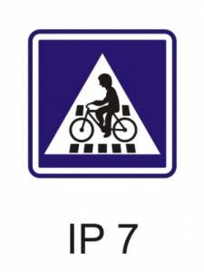IP7 - přejezd pro cyklisty - informativní provozní dopravní značka